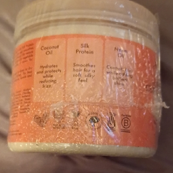 Shea Moisture Coconut & Hibiscus Curl Enhancing Smoothie - Tan and Cream - Picture 3 of 4